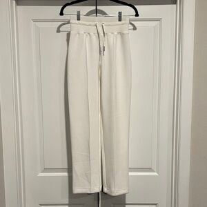 SPANX AirEssentials Straight Leg Pin Tuck Pants